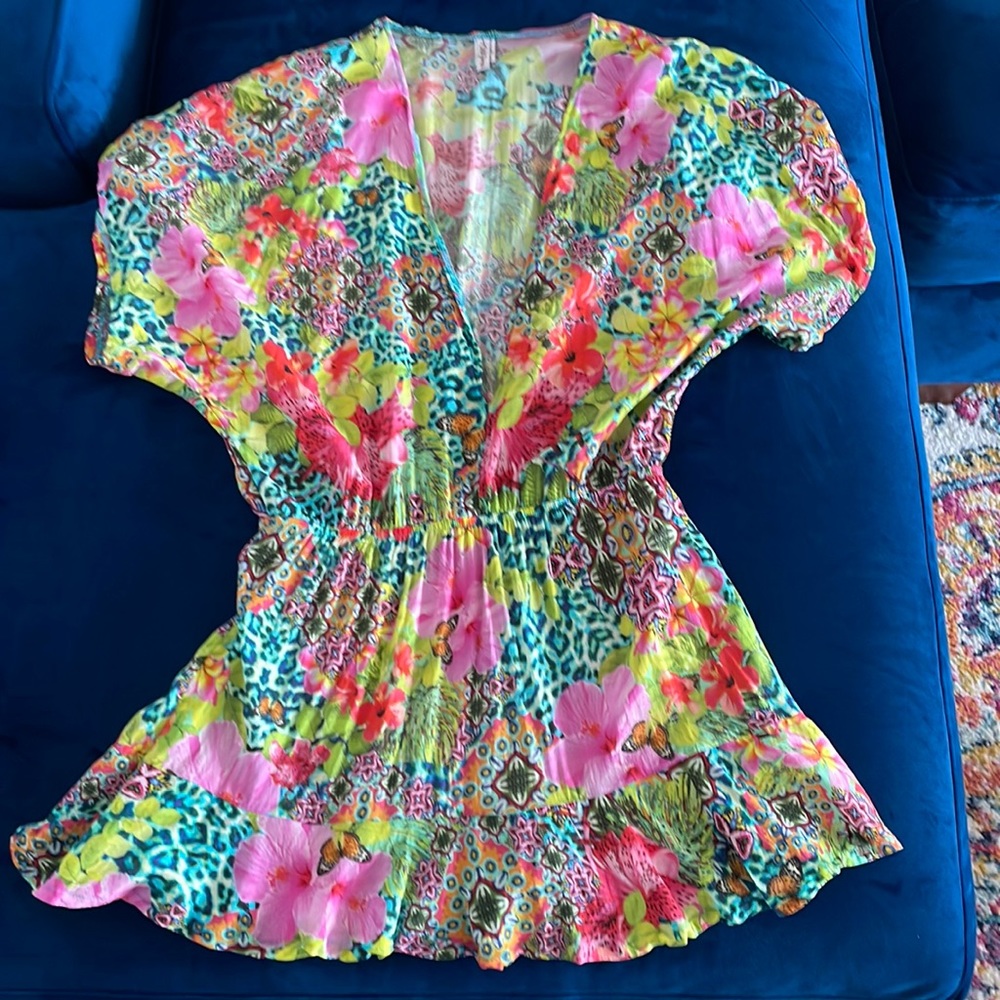 Luli Island Playera V Neck Ruffle Dress